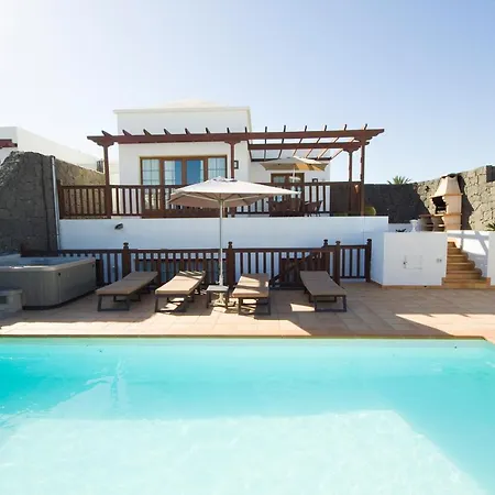 Jeamir 2 Villa Playa Blanca (Lanzarote)
